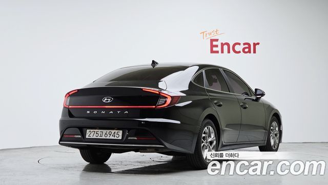 Hyundai Sonata (DN8) 2.0 Premium Family 2021 — фото 2