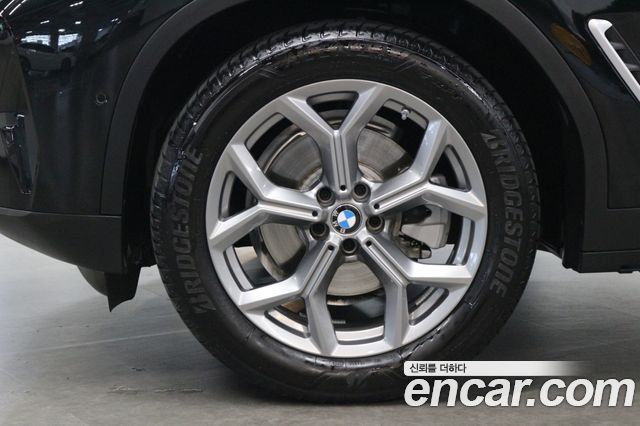 BMW X3 (G01) xDrive 20i 2024 — фото 5