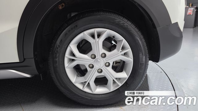 KG Mobility (SsangYong) Tivoli 1.5 2WD V5 2024 — фото 27
