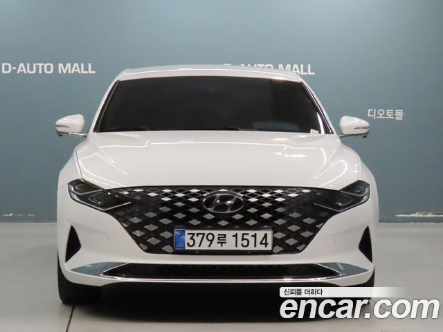 Hyundai Grandeur (IG) 2.5 Le Blanc