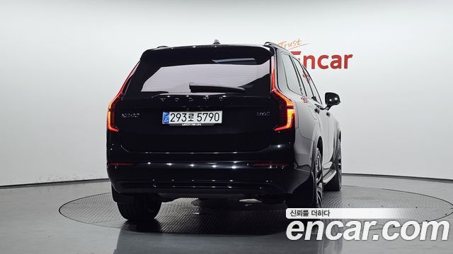 Volvo XC90 (II) B6 Ultra Dark 2026 — фото 4