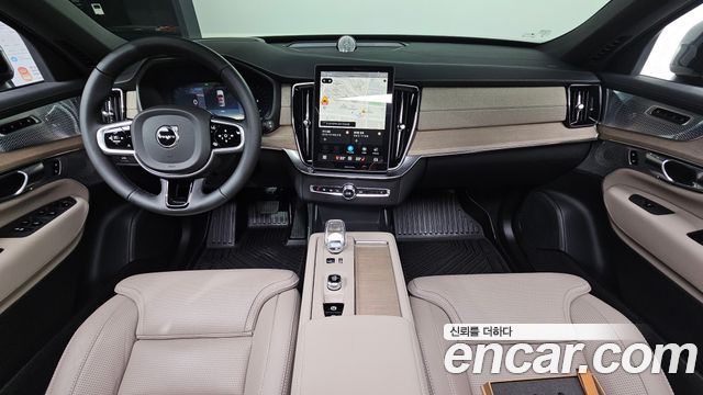 Volvo XC90 (II) B6 Ultra Dark 2026 — фото 7