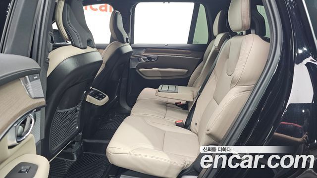 Volvo XC90 (II) B6 Ultra Dark 2026 — фото 11
