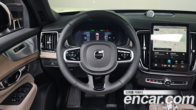 Volvo XC90 (II) B6 Ultra Dark 2026 — фото 12