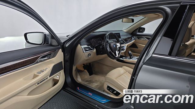 BMW 7 Series (G11) 730d xDrive 2016 — фото 10