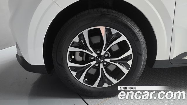 Kia Carnival (IV) Gasoline 9-Seater Noblesse 2023 — фото 5