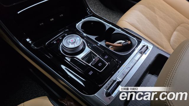 Kia Carnival (IV) Gasoline 9-Seater Noblesse 2023 — фото 9