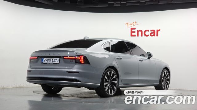 Volvo S90 B5 Ultra Bright Air sus 2026 — фото 2