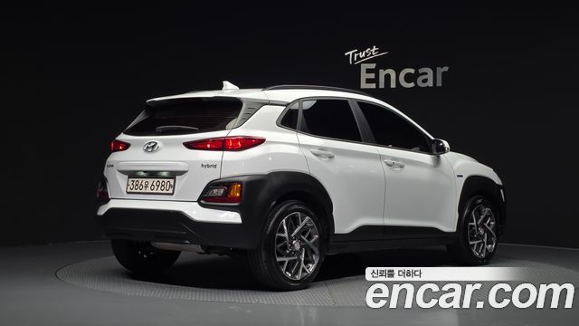 Hyundai Kona Hybrid Premium Special 2020 — фото 2