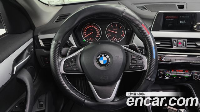 BMW X1 (F48) xDrive 20d Joy 2018 — фото 13