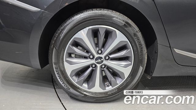 Kia K8 Hybrid Noblesse 2022 — фото 5