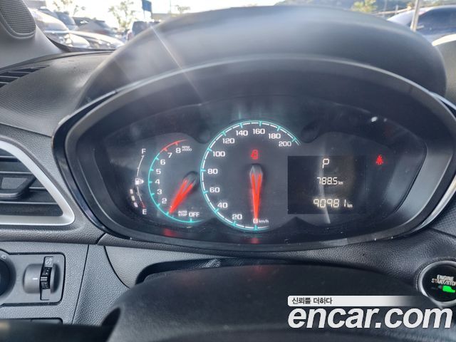 Chevrolet Spark LT 2019 — фото 8