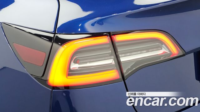 Tesla Model 3 Long Range AWD 2021 — фото 29