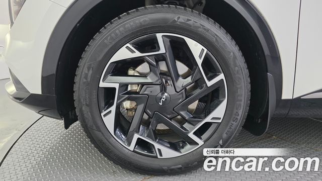 Kia Sportage (V) LPG 2.0 2WD Signature 2023 — фото 5