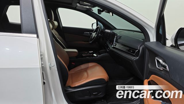 Kia Sportage (V) LPG 2.0 2WD Signature 2023 — фото 10