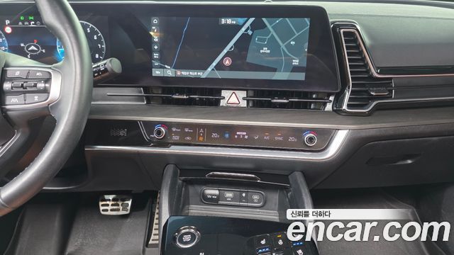 Kia Sportage (V) LPG 2.0 2WD Signature 2023 — фото 15