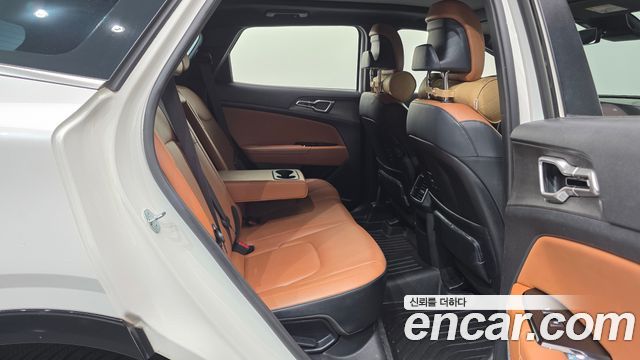 Kia Sportage (V) LPG 2.0 2WD Signature 2023 — фото 19