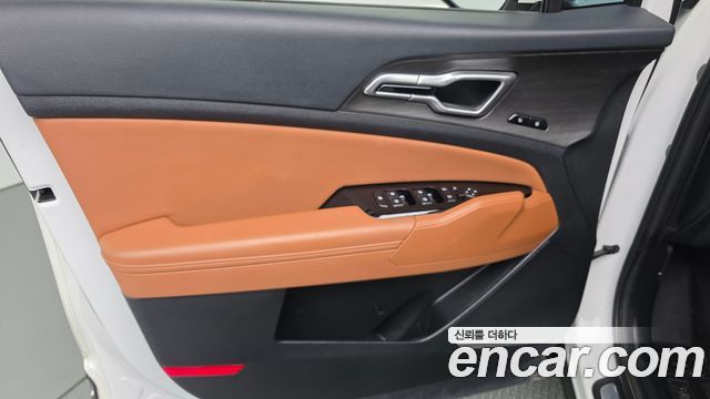 Kia Sportage (V) LPG 2.0 2WD Signature 2023 — фото 24