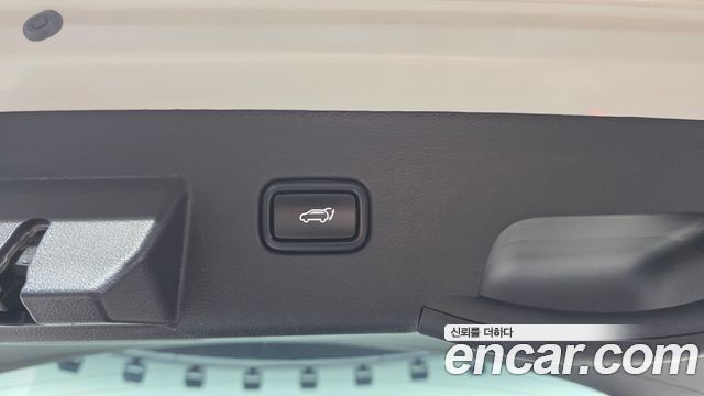 Kia Sportage (V) LPG 2.0 2WD Signature 2023 — фото 27