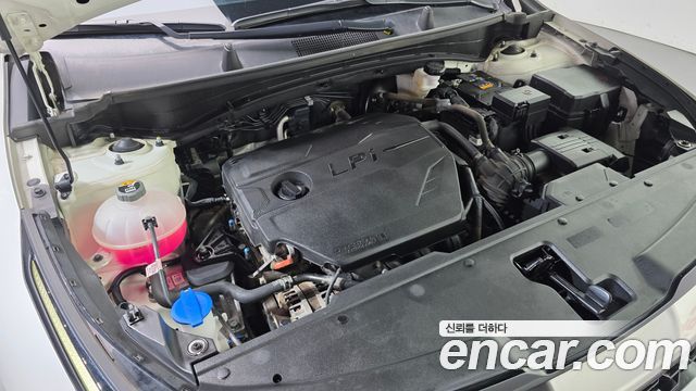 Kia Sportage (V) LPG 2.0 2WD Signature 2023 — фото 28