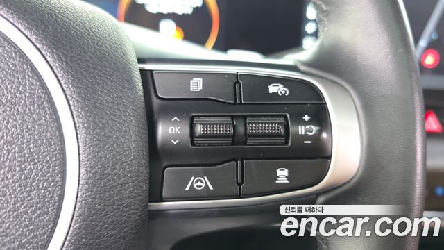Kia Sportage (V) LPG 2.0 2WD Signature 2023 — фото 32