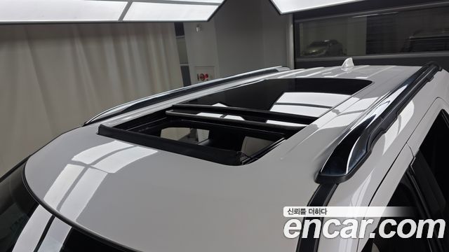 Ford Explorer 2.3 Limited 4WD 5th 2019 — фото 28
