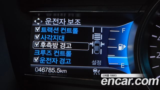 Ford Explorer 2.3 Limited 4WD 5th 2019 — фото 32