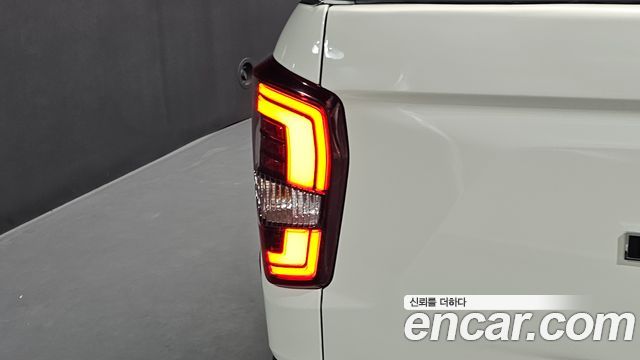 KG Mobility (SsangYong) Rexton Sports Khan Diesel 2.2 2WD Prestige 2022 — фото 23