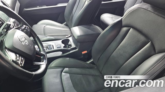 KG Mobility (SsangYong) Rexton Sports Khan Diesel 2.2 2WD Prestige 2022 — фото 27