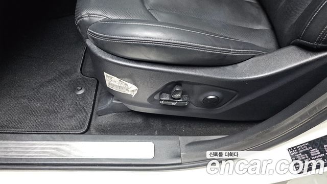 KG Mobility (SsangYong) Rexton Sports Khan Diesel 2.2 2WD Prestige 2022 — фото 32