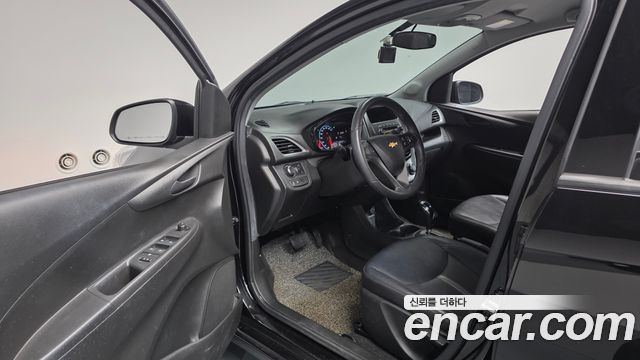 Chevrolet Spark LT 2021 — фото 10