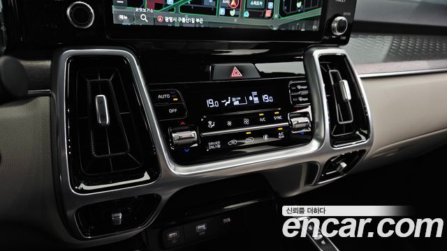 Kia Sorento (IV) HEV 1.6 4WD Noblesse 2022 — фото 33