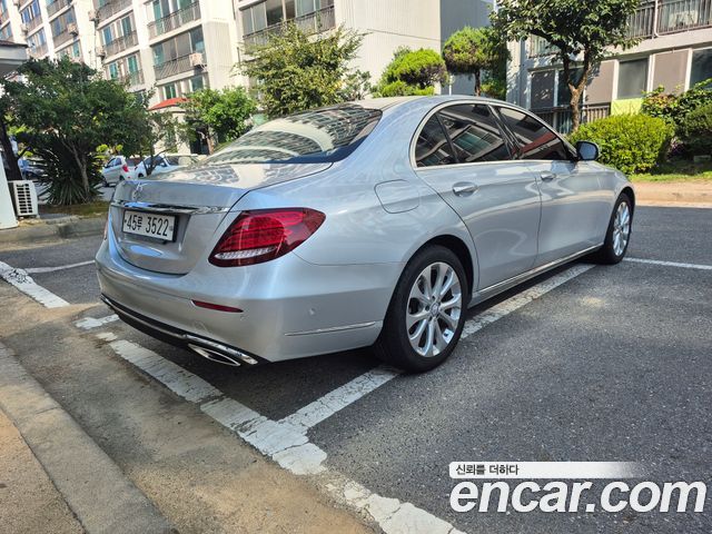 Mercedes-Benz E-Class (W213) E300 Exclusive 2017 — фото 4