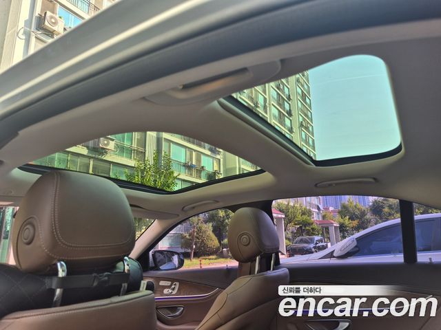 Mercedes-Benz E-Class (W213) E300 Exclusive 2017 — фото 17