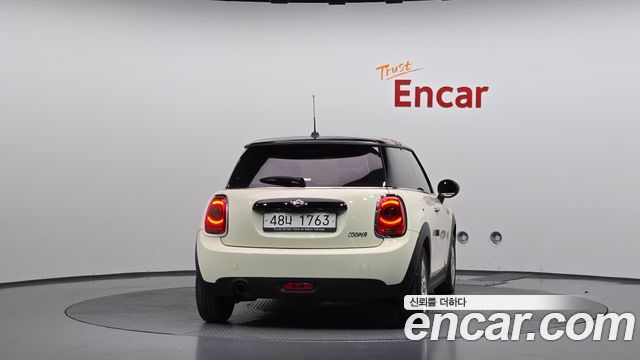 MINI Cooper Standard Third Generation 2018 — фото 4