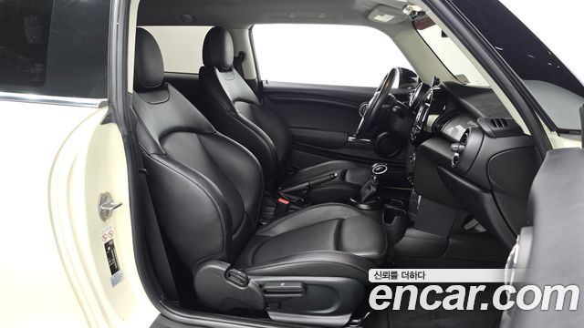 MINI Cooper Standard Third Generation 2018 — фото 11