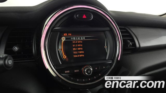 MINI Cooper Standard Third Generation 2018 — фото 16