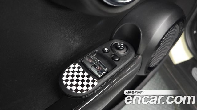 MINI Cooper Standard Third Generation 2018 — фото 27