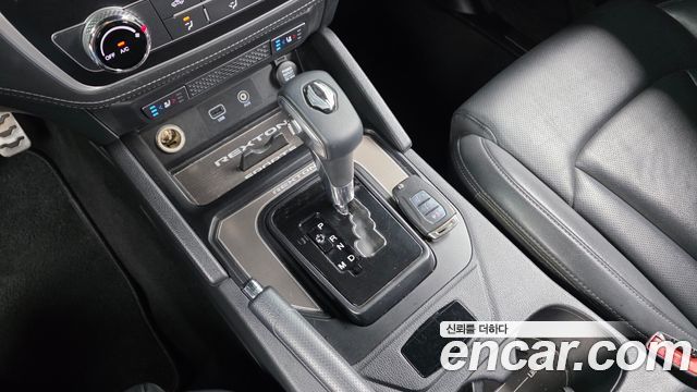 KG Mobility (SsangYong) Rexton Sports Diesel 2.2 2WD Prestige Special 2020 — фото 9