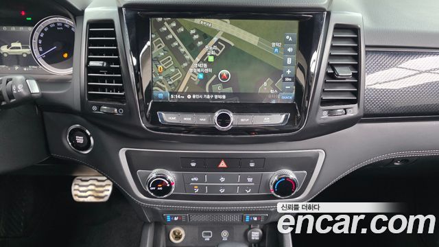 KG Mobility (SsangYong) Rexton Sports Diesel 2.2 2WD Prestige Special 2020 — фото 13