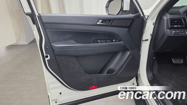 KG Mobility (SsangYong) Rexton Sports Diesel 2.2 2WD Prestige Special 2020 — фото 24