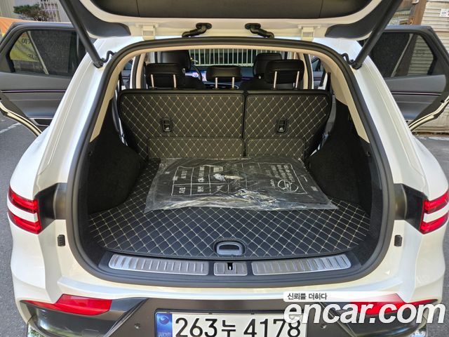 Genesis GV70 2.5T Gasoline AWD 2025 — фото 7