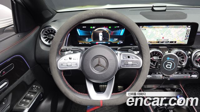 Mercedes-Benz GLB-Class (X247) AMG GLB35 4MATIC 2021 — фото 14