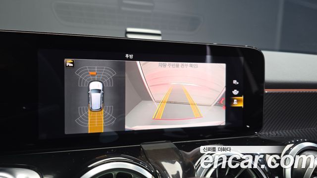 Mercedes-Benz GLB-Class (X247) AMG GLB35 4MATIC 2021 — фото 15