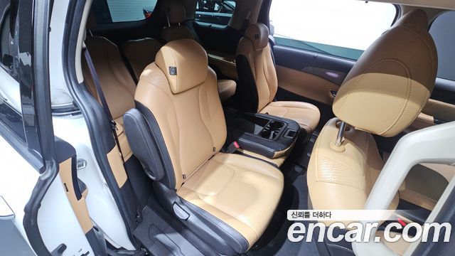 Kia Carnival (IV) Diesel 11-Seater Signature 2021 — фото 11