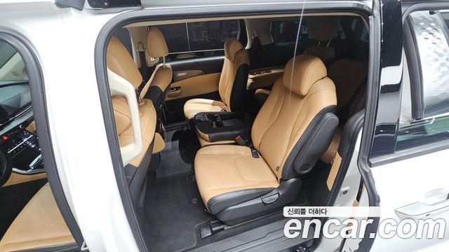 Kia Carnival (IV) Diesel 11-Seater Signature 2021 — фото 12