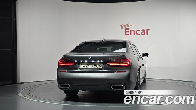 BMW 7 Series (G11) 740Li xDrive M Sport Package 2017 — фото 4