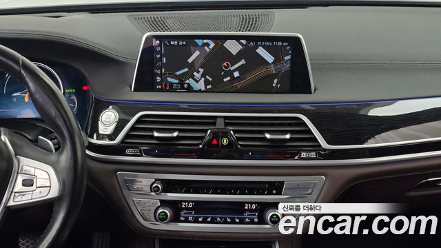 BMW 7 Series (G11) 740Li xDrive M Sport Package 2017 — фото 18