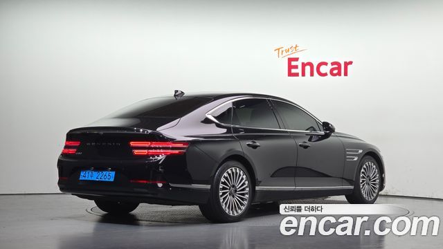Genesis Electrified G80 (RG3) e-AWD 2022 — фото 2