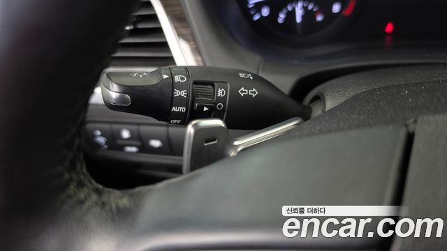 Genesis G80 3.3 GDI Premium Luxury 2018 — фото 27